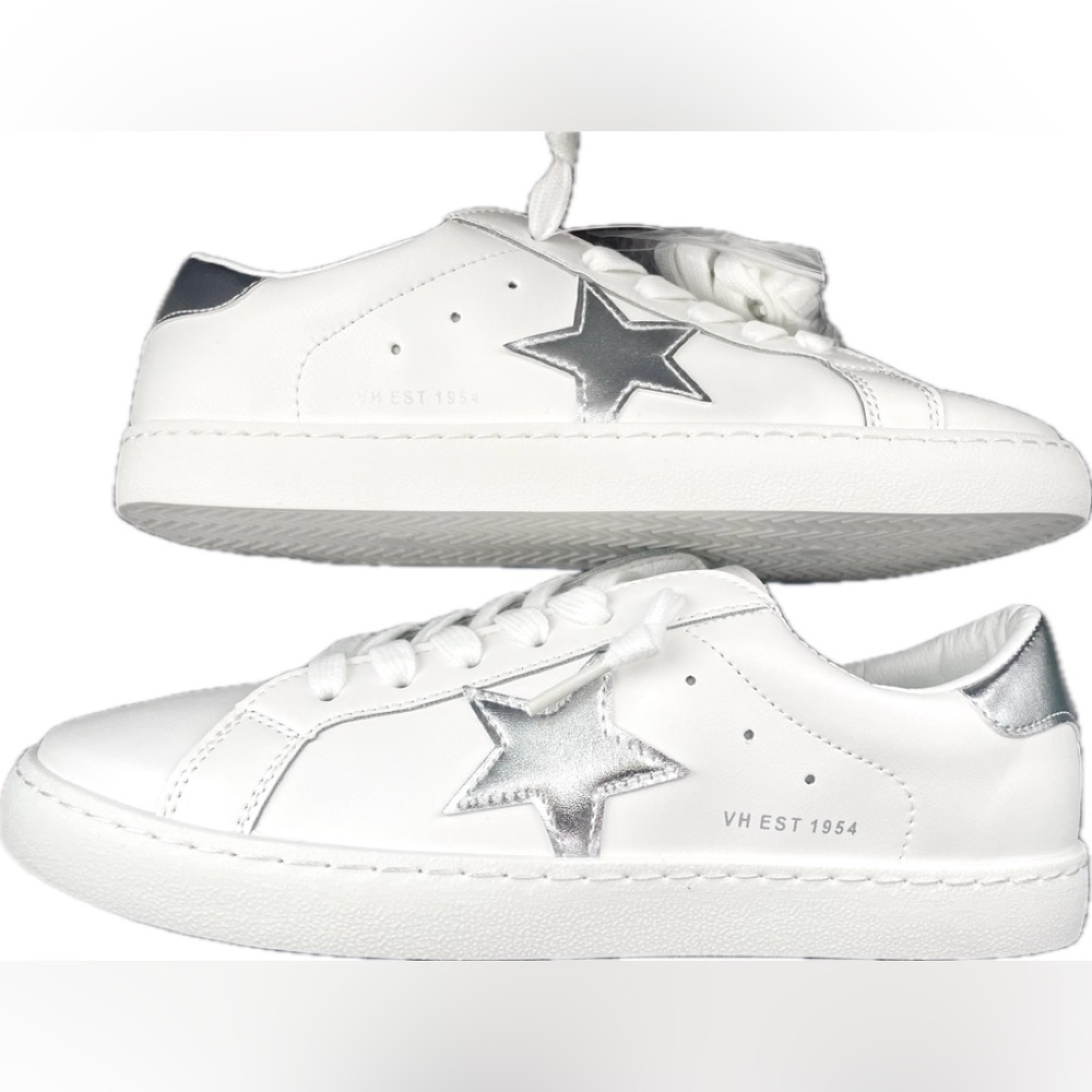 VINTAGE HAVANA Carla Fashion Sneaker White Silver Foil Star Size 9 New